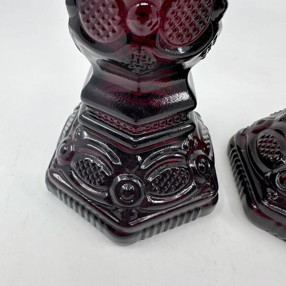 VTG Avon 1876 Cape Cod Collection Candlestick Birds Of Paradise Cologne Ruby Red - Picture 2 of 6